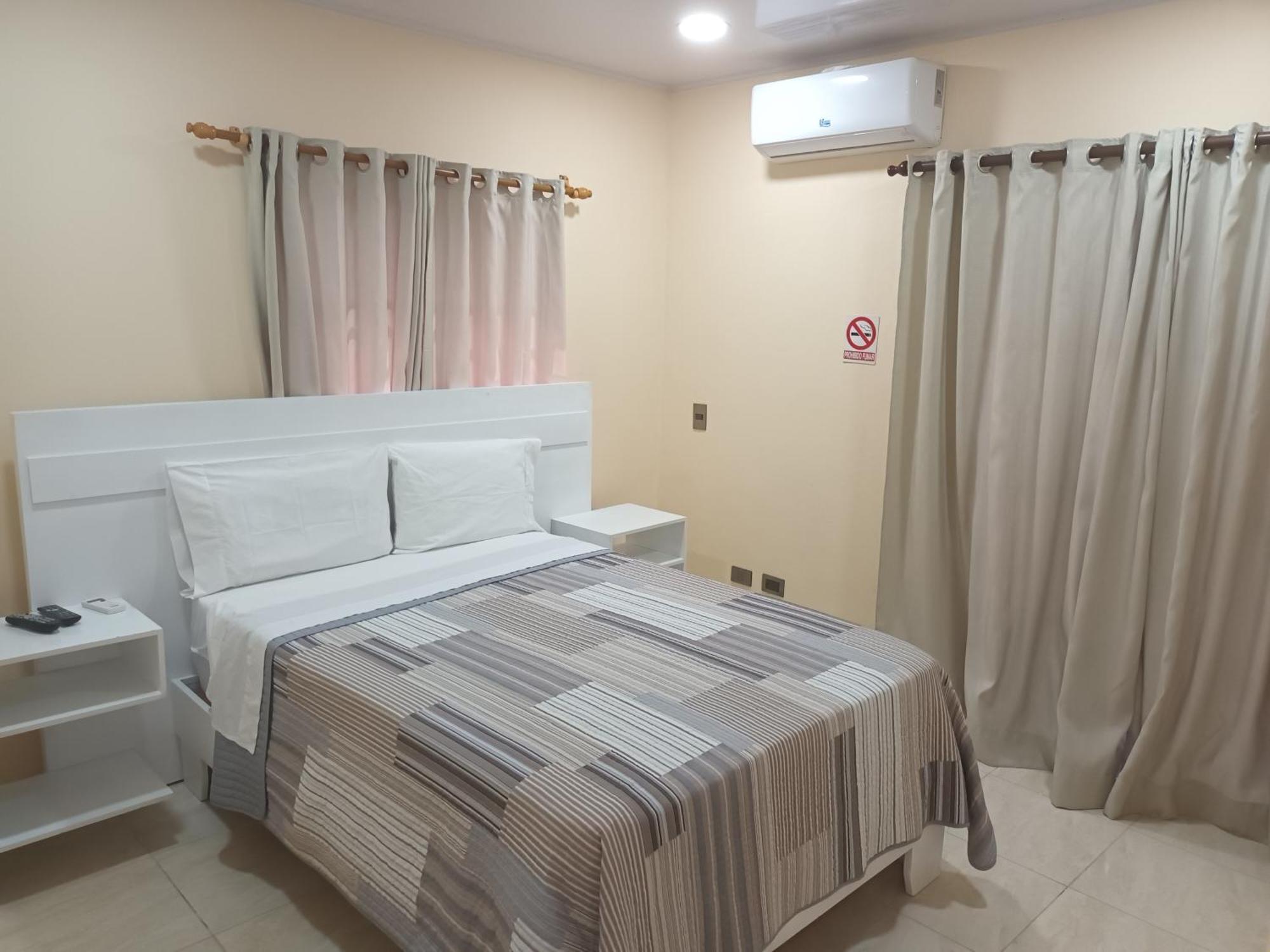 Apartahotel Macadana Nagua Ngoại thất bức ảnh